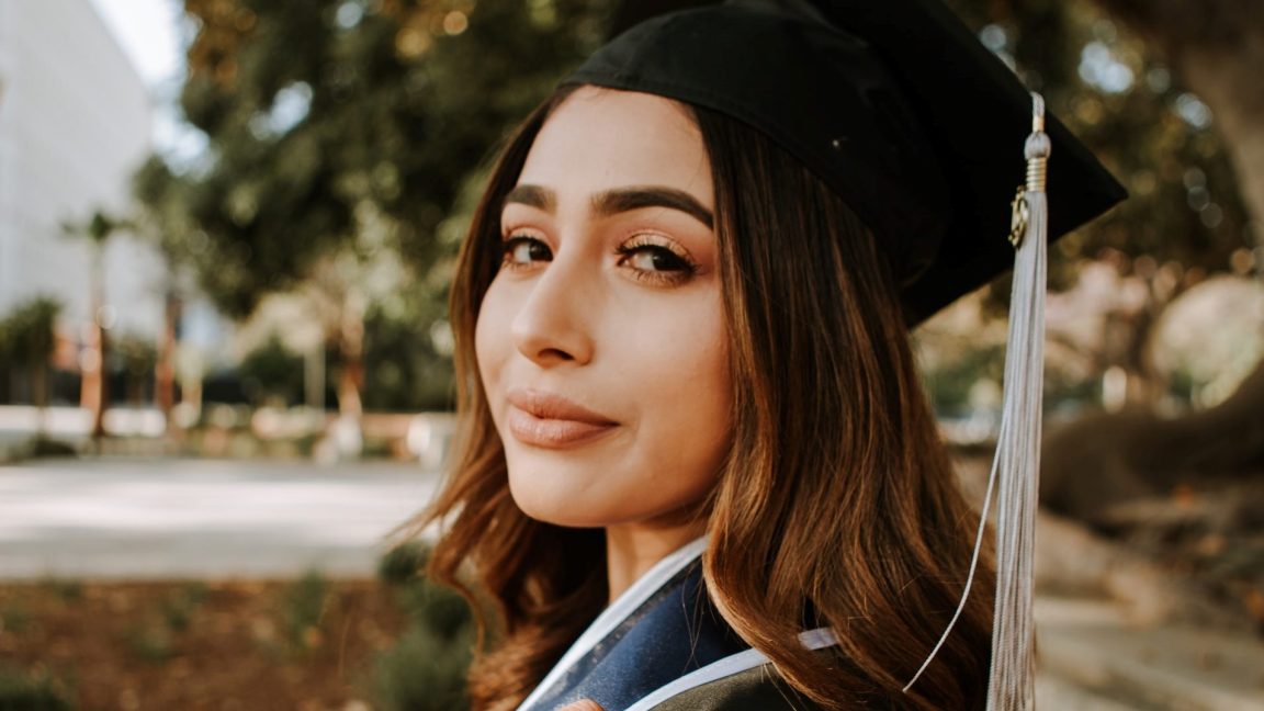 Cómo estudiar en USA Becas para hispanos en USA Becas para Latinos