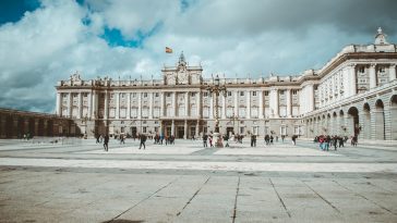 Becas de Pregrado en España Para Latinos
