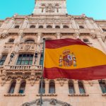 Cómo Estudiar Medicina en España - Becas e Información