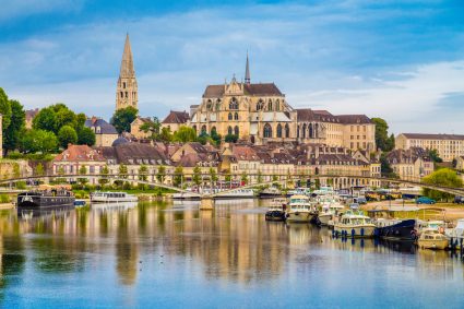 Una vista de Auxerre, Francia
